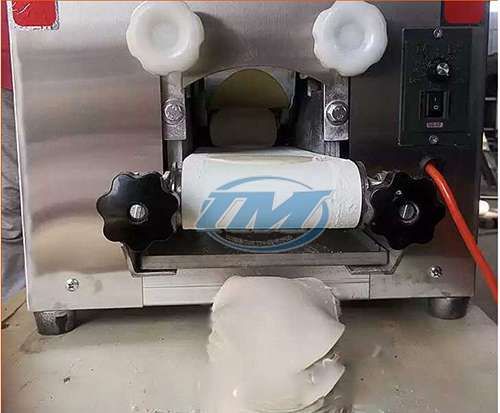 Máy cán bột dạng tròn (ĐK 13cm) (TMTP-LB19)
